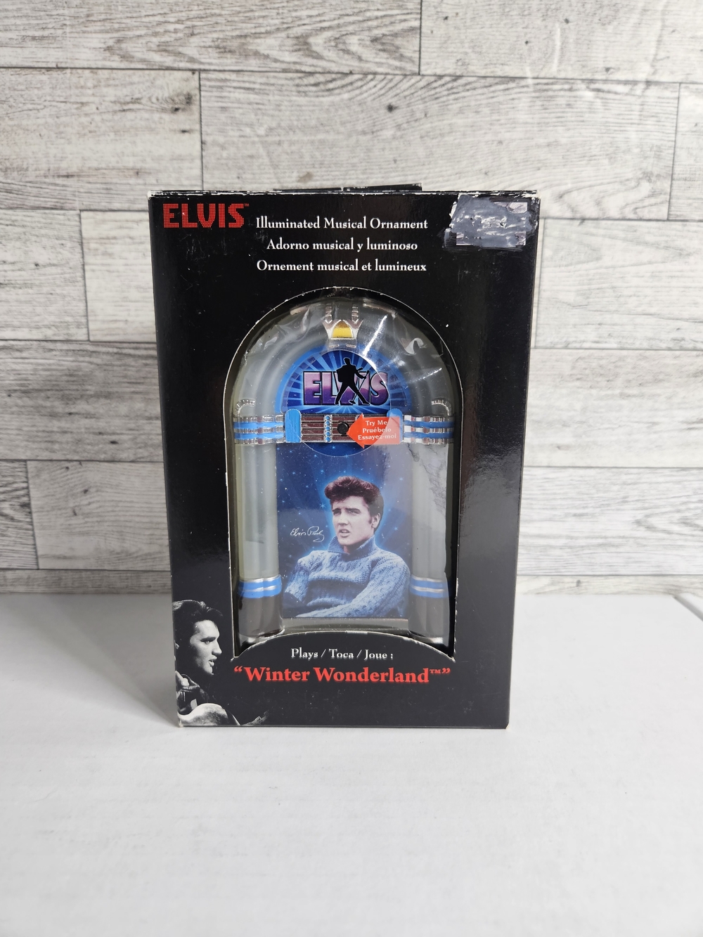 ELVIS PRESLEY JUKEBOX MUSICAL CHRISTMAS ORNAMENT- WINTER WONDERLAND -